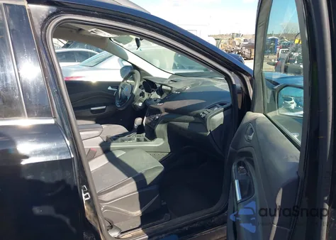 2017 Ford Escape Se from USA, damaged, VIN 1FMCU0GD0HUC63535